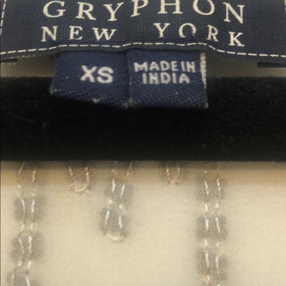 Gorgeous Gryphon Hand Beaded Top - Picture 3 of 6